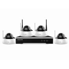 Hikvision NK44W1H(E)(O-STD)/EU Videobewakingskit met 4-kanaals camera en opnameproduct staand